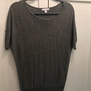 Hip hugger grey blouse New York & company